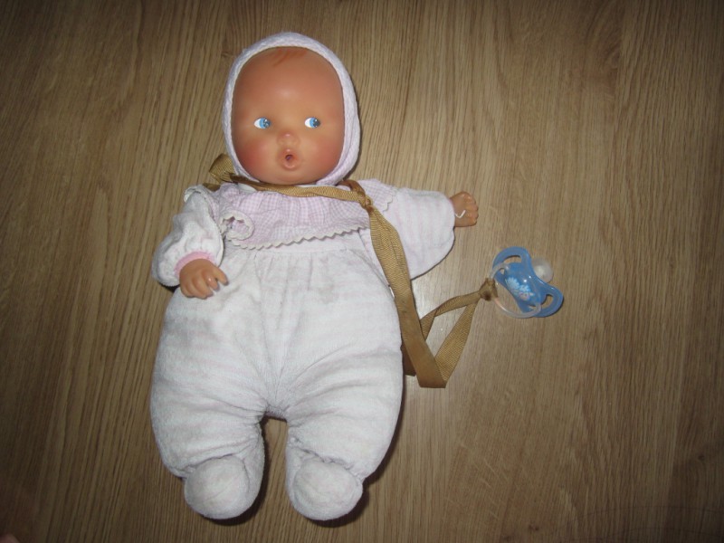 Babipouce Corolle rose et blanc tetine bleue
