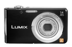 Perdu appareil photo panasonic lumix fs16 noir + pochete vert