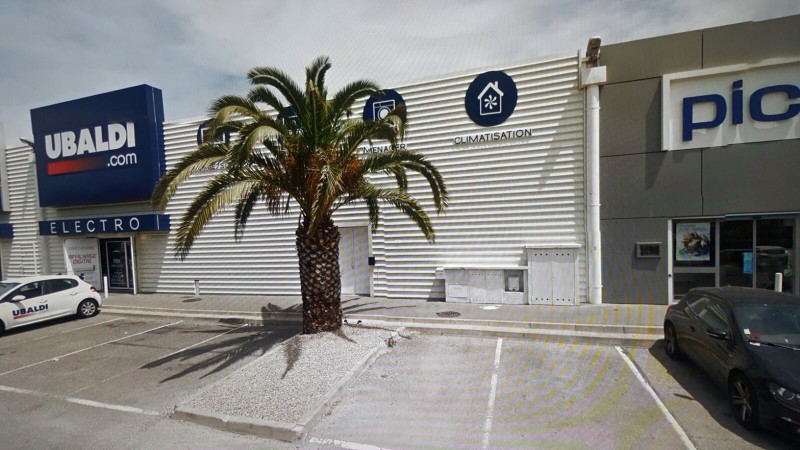Perdu pochette à Mandelieu-la-Napoule zone industrielle