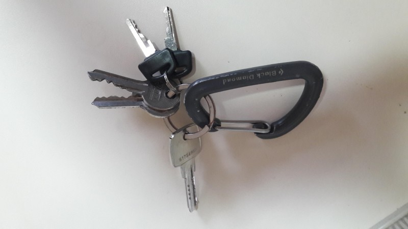 trouvé trousseau de clefs marseille 13007, 100 rue sainte