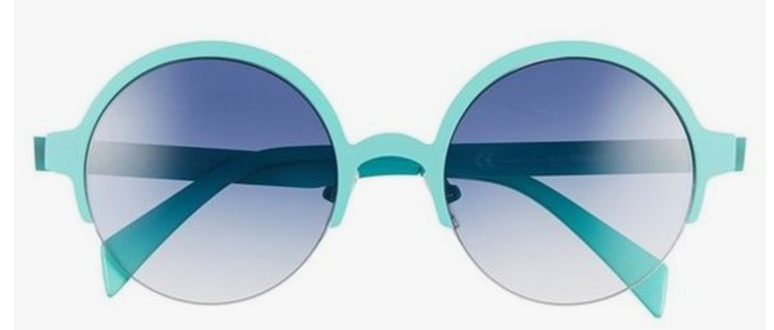 Perdu lunettes de soleil femme, couleur vert d'eau, Base Nature de Frejus, Mercredi 26 Juillet