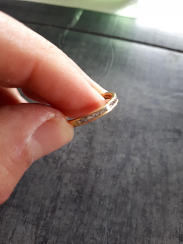 Bague de fiançailles femme jamel + date