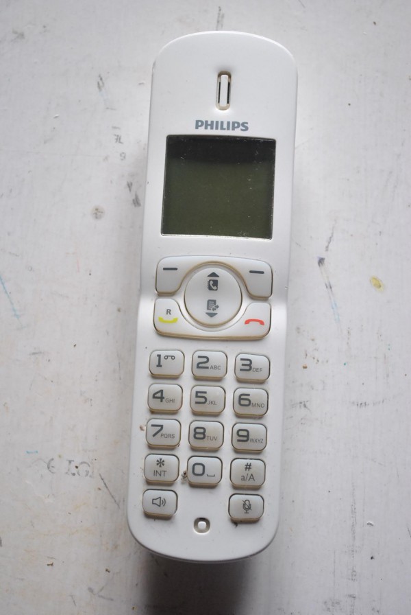 téléphone Philipps sans fil blanc