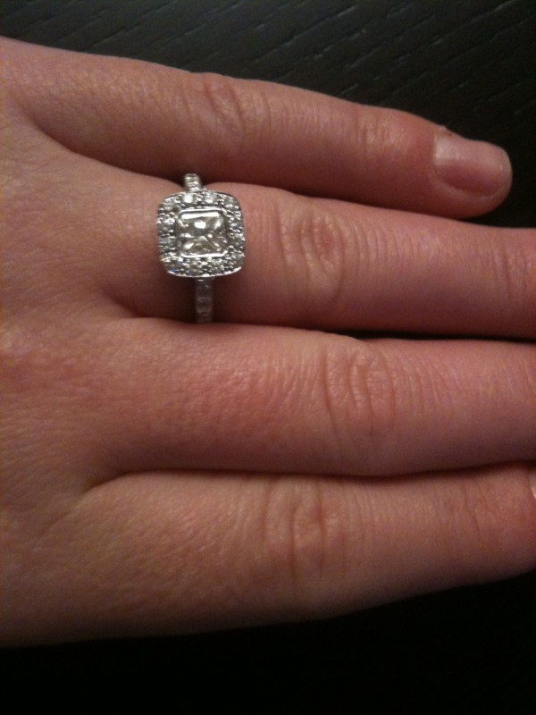 Bague fiançailles diamant serti