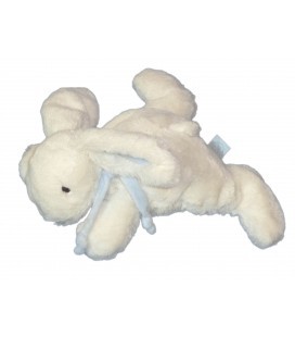 garçon de 6 ans recherche son doudou lapin doudou et compagnie