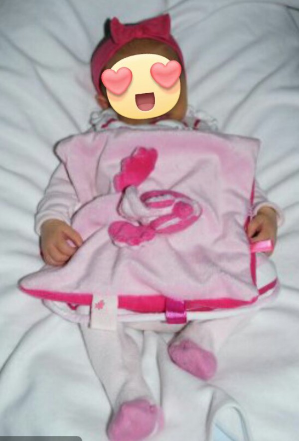 Doudou licorne rose