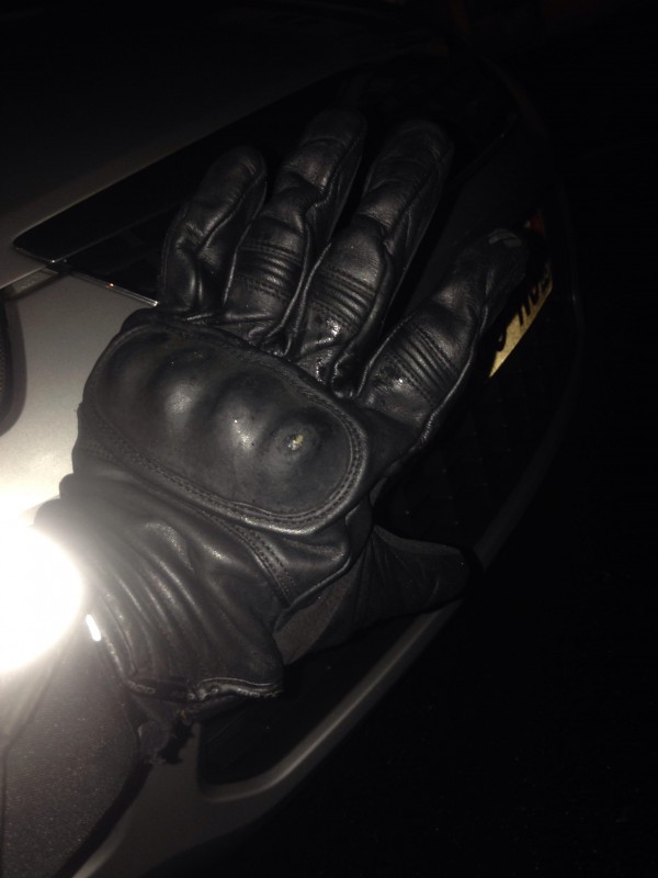 Perdu gants de moto