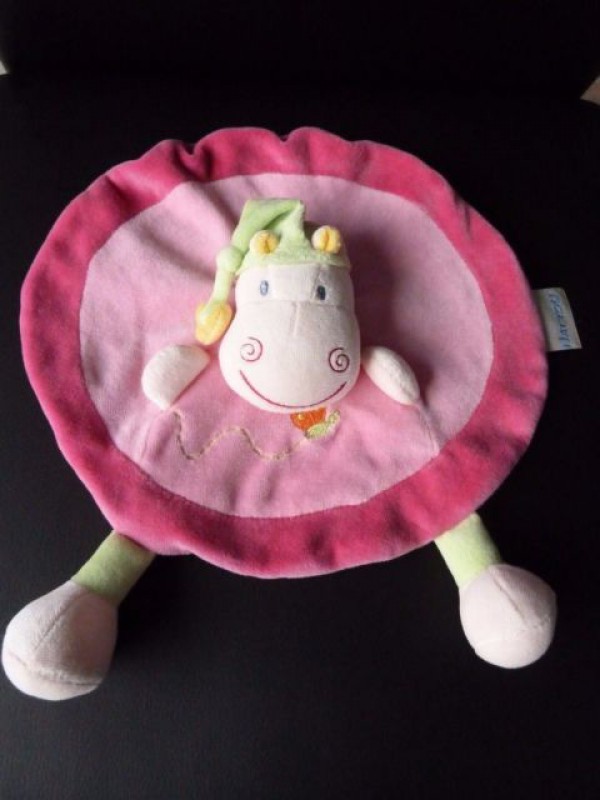 doudou rose fille hippopotame aéroport orly sud ou vol TX520 air caraibes