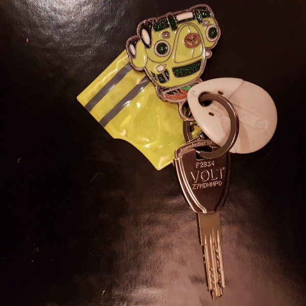 Clef + badge