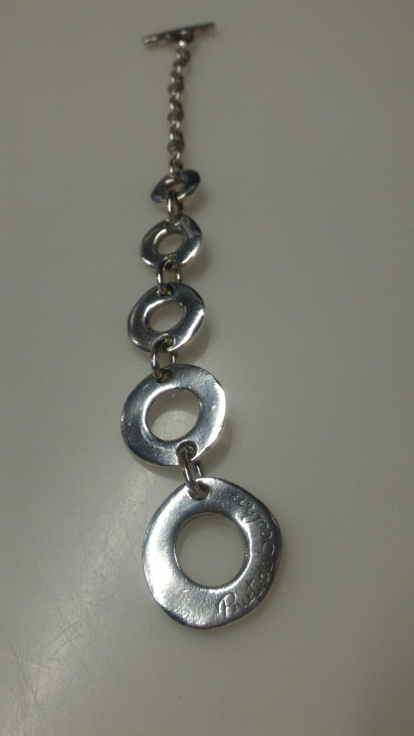 Trouvé bracelet Cours de l'intendance