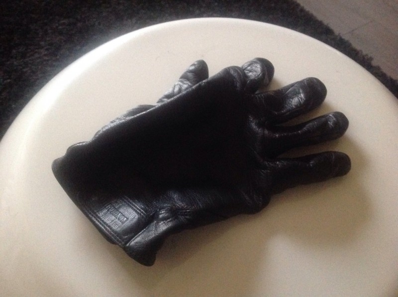 Gant noir chevignon main gauche