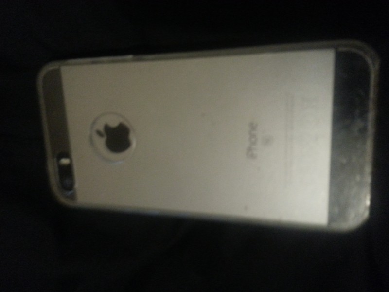 iphone se aux Vieux Lille