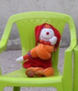 Doudou clown Dagobert rouge orange