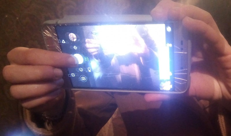 Smartphone Wiko volé à Paris 20, Métro Ligne 3 - Porte de Bagnolet /Gambetta