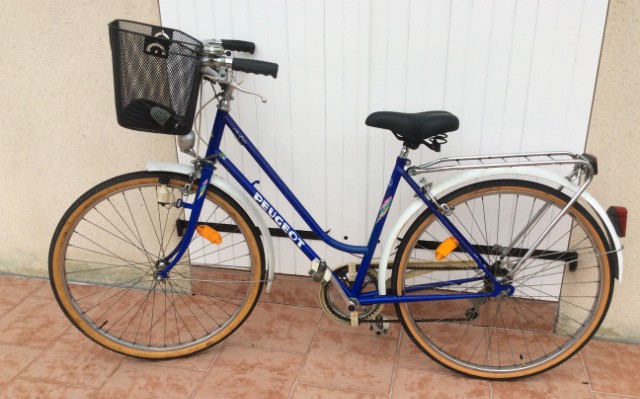 Vélo Peugeot volé à Lyon 7e