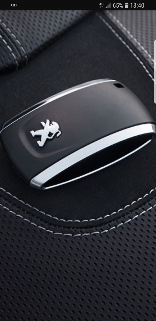 Clé de scooter sans contact peugeot entre sillingy et annecy