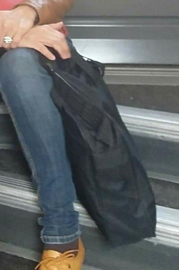 relance perdu cartable a ance en toile noir a gare ex-tgv ligne de bus allant a vitrolles