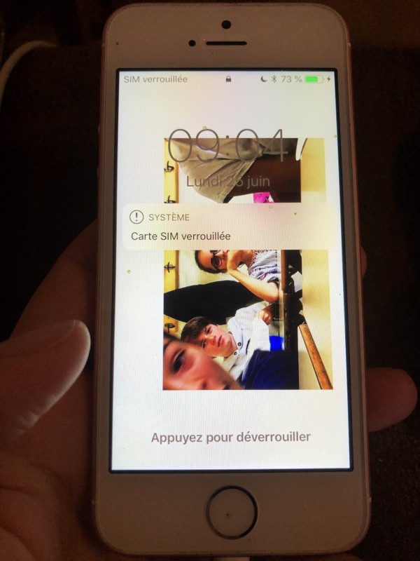 iPhone SE Rose trouvé à Bordeaux, Quartier Clinique Tivoli