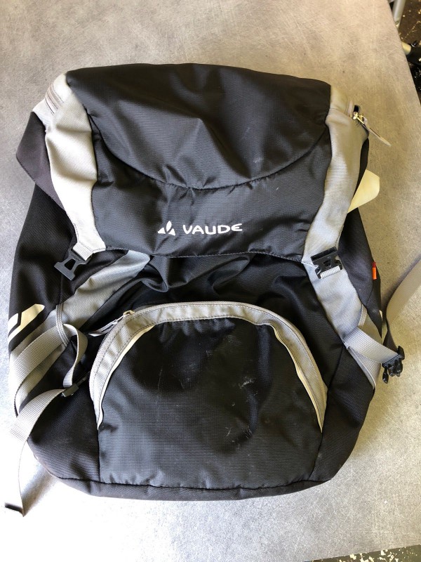 sacoche de velo noire marque vaude