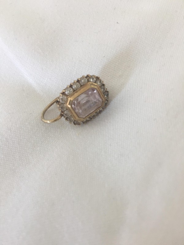 Perdu boucle d’oreille vol F de F Paris du 13 au 14 juin 2018