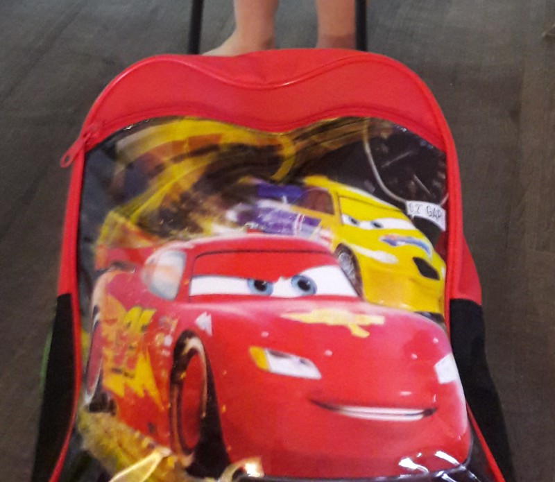 Sac à dos à roulettes cars