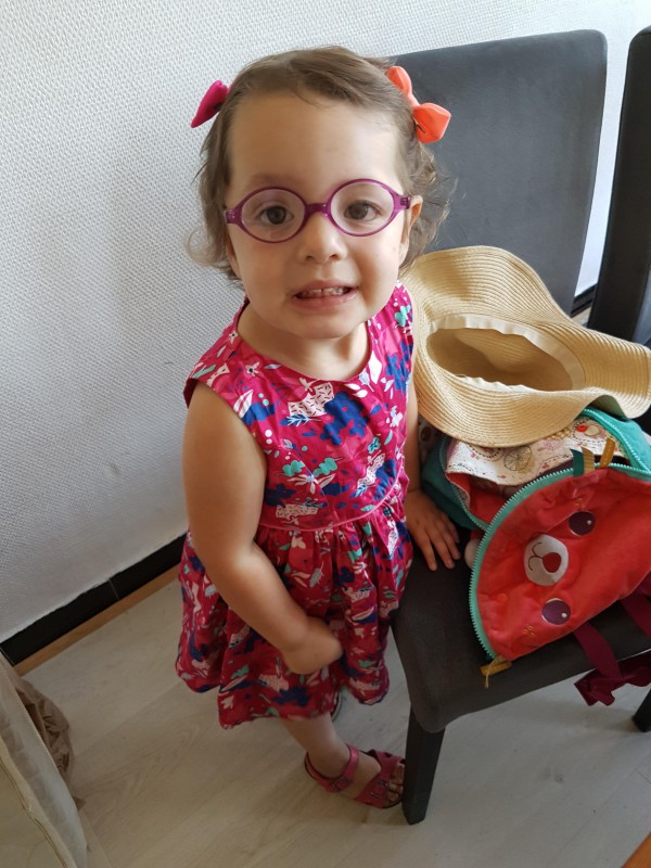 Lunettes enfant roses