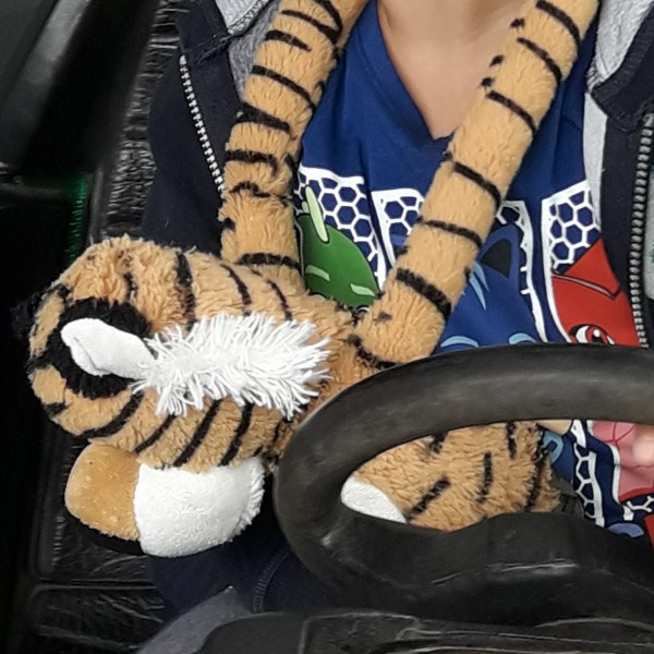 Perdu doudou en forme de tigre