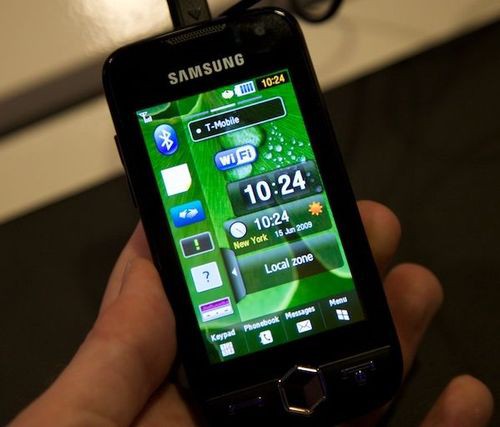 j'ai perdu mon téléphone Samsung de couleur noir dans un bus le 29 direction lycée Costebelle