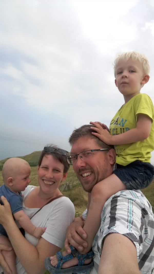 Perdu: Appareil photo avec carte SD remplie de photos dans le Nord Pas de Calais