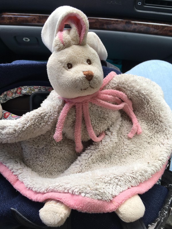 Doudou lapin rose/beige