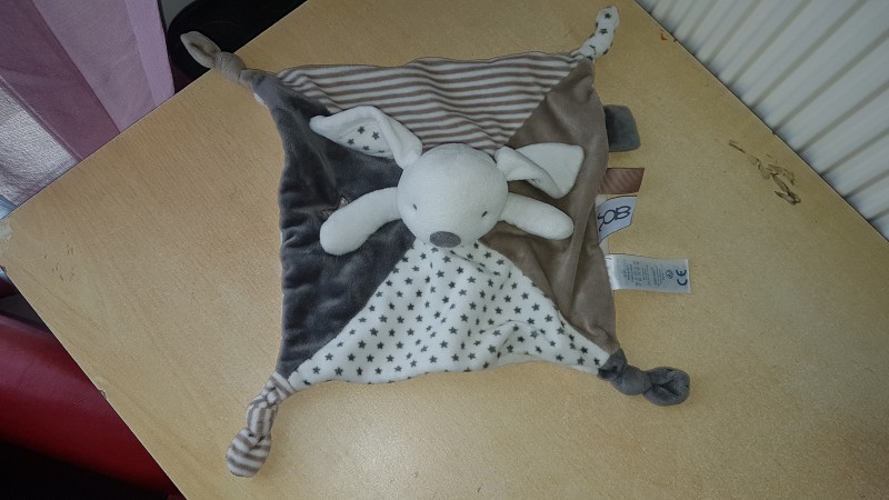 doudou lapin