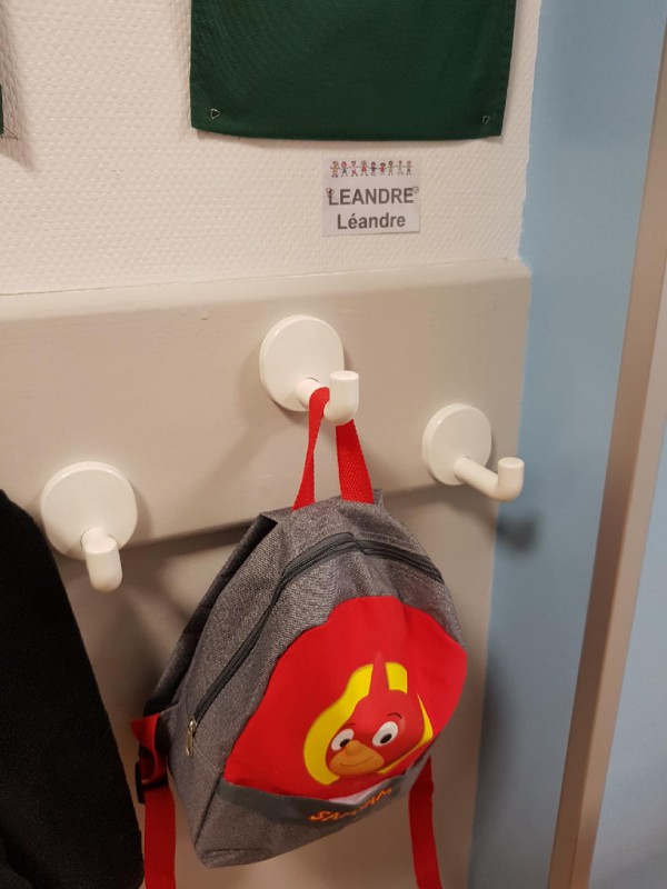 Petit Sac à dos enfant Sam Sam avec doudou à Binic