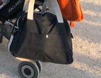 Sac à langer bleu gris de la marque béaba