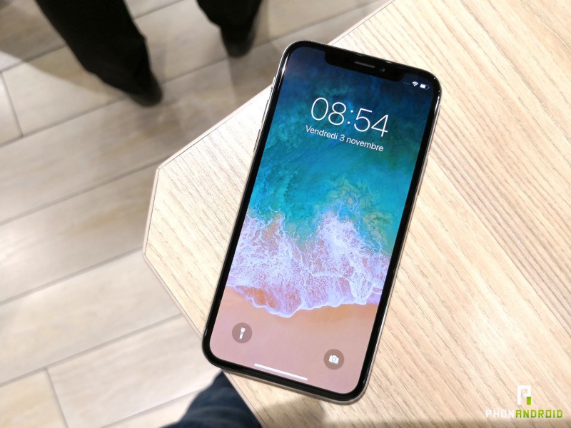 Perdu ou volé iPhone X noir à Nantes Centre