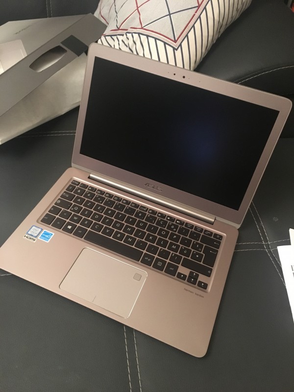 Sacoche + ordinateur portable