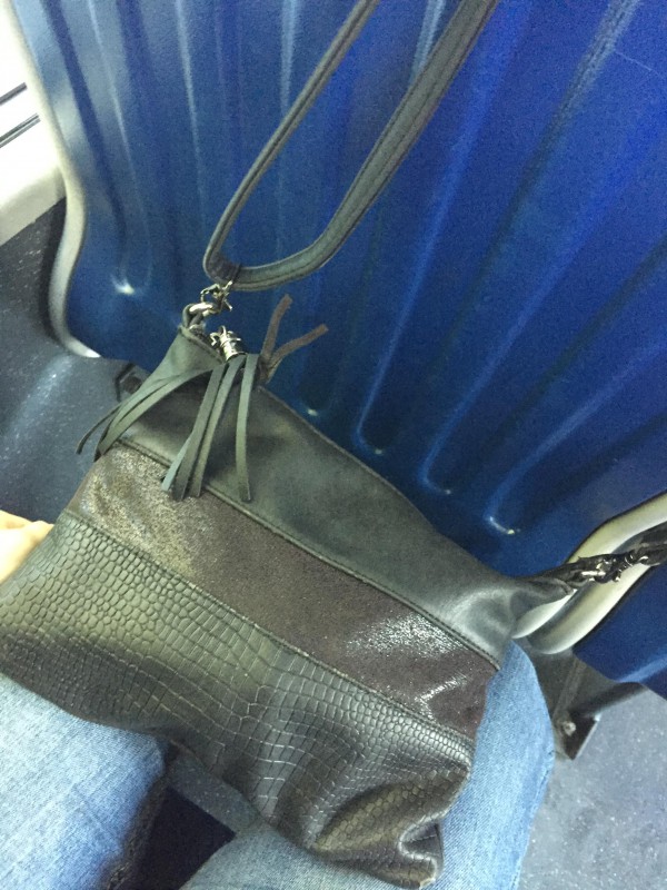 Sac à main dans le bus 89