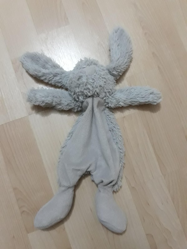 Doudou lapin gris, poitiers