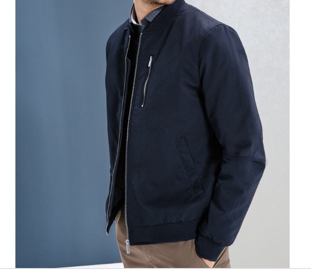 Perdu blouson au Warehouse Nantes