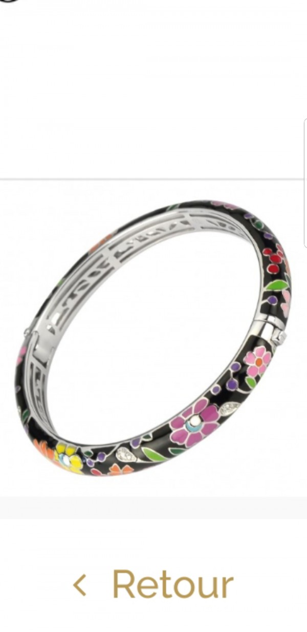 Bracelet noir rigide