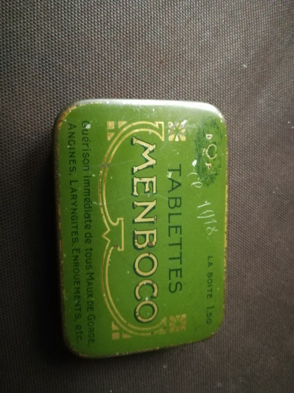 Boîte à bonbons, medailleS
