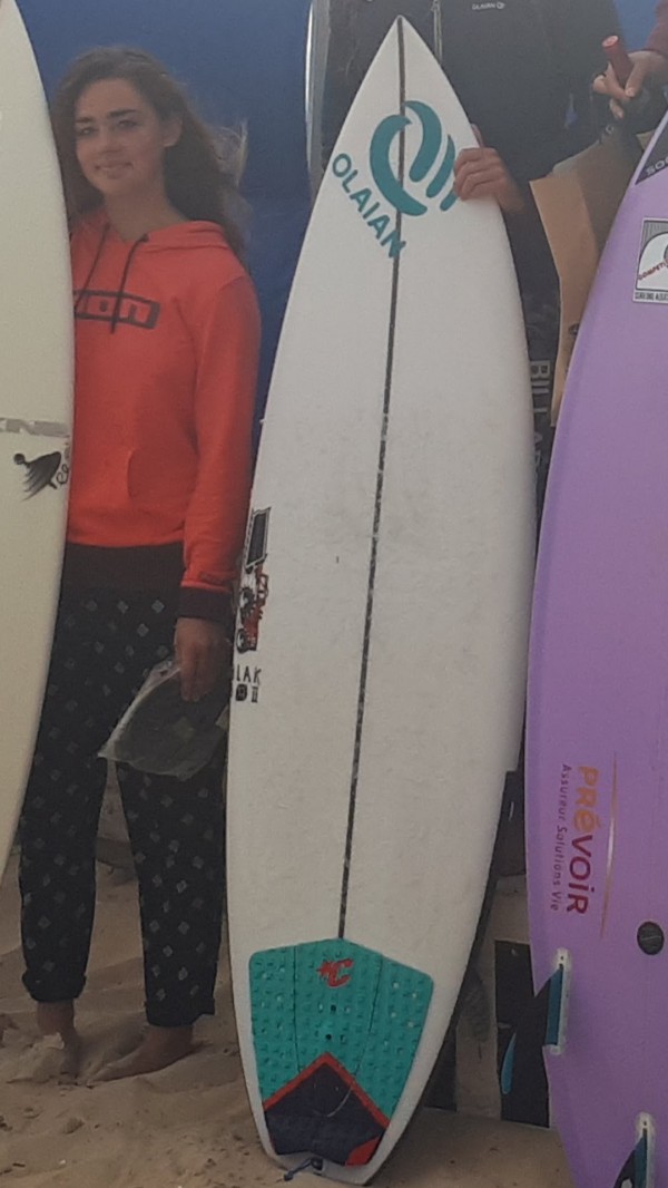 Perdu Planche de surf dans un bus transgironde à Bordeaux