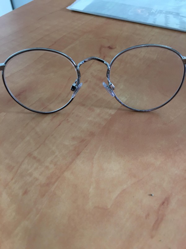 Lunettes POLO trouvées à Caen Univercite