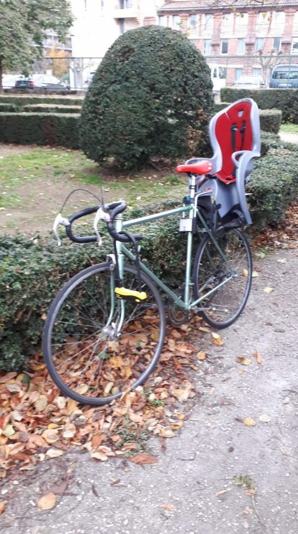 vélo avec porte enfant