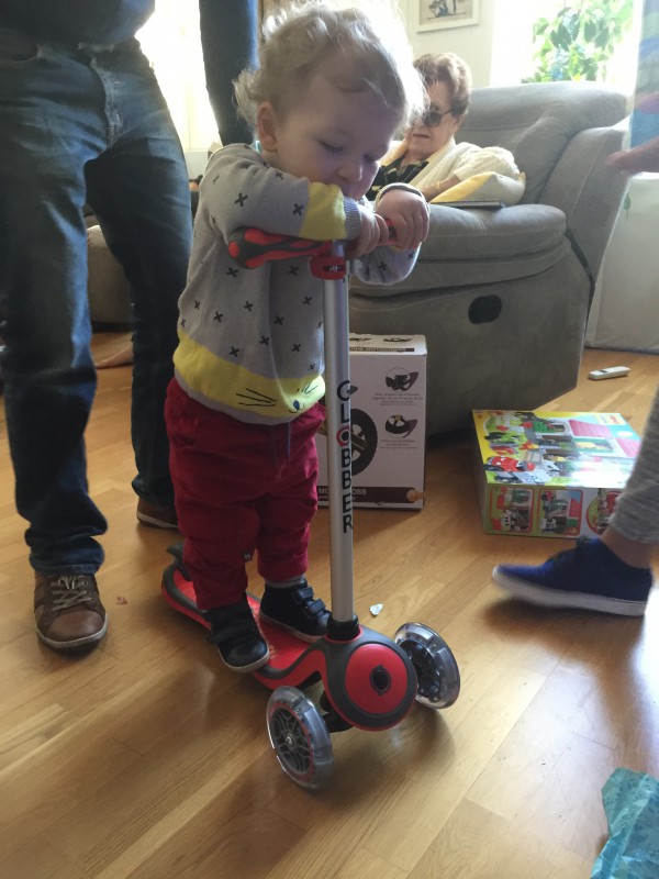 Trottinette enfant neuve perdue à Villeneuve Loubet près de la Vie Claire