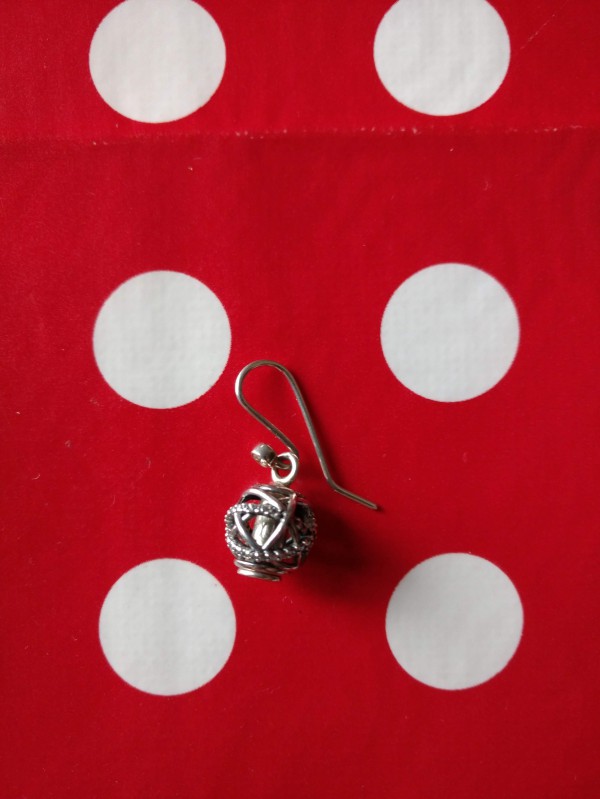Perdue boucle d'oreille pandora à Nice magasion DECATHLON ou CARREFOUR NICE TNL