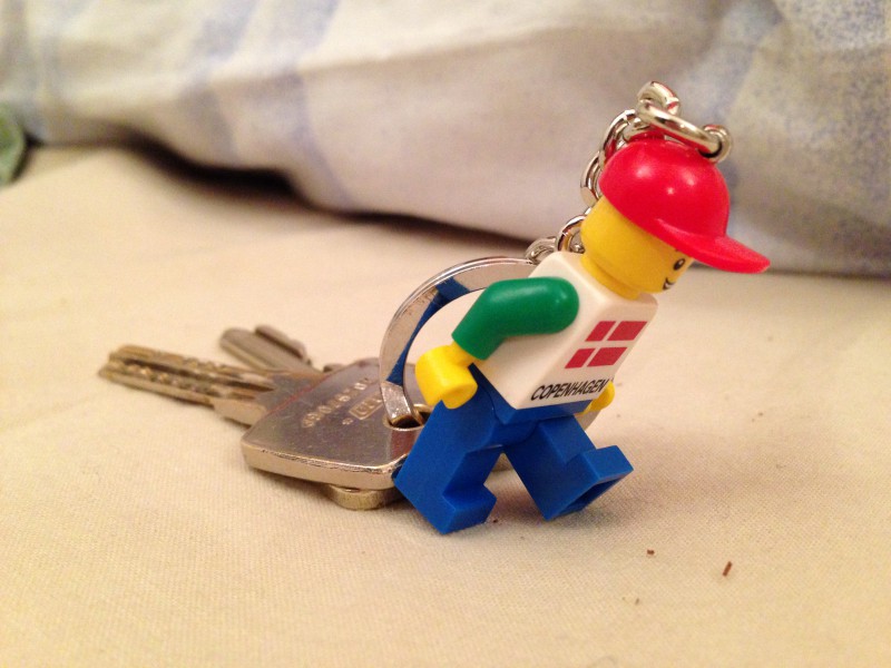 Perdu clefs avec porte-clefs lego à Strasbourg, Rue de la 1ere armée