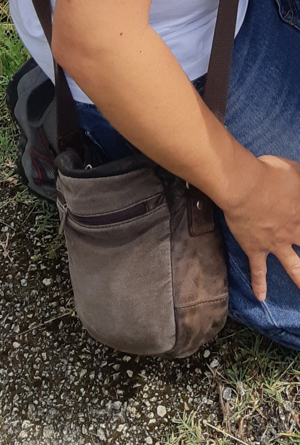 Perdu Sac bandouliere cuir marron à toulouse .Bus 73 Borderouge