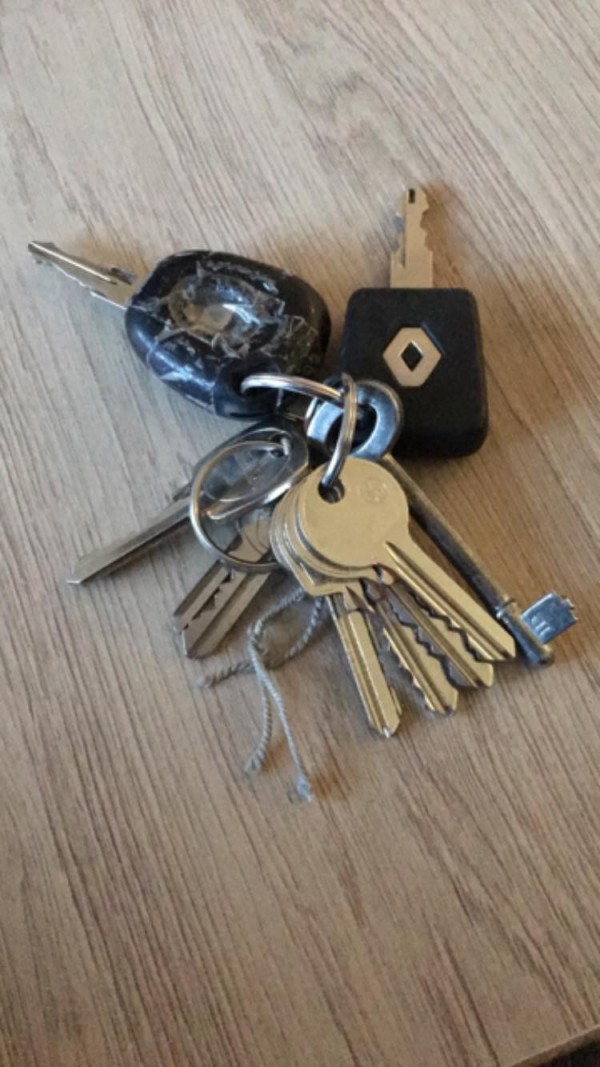 Bonjour clés trouvées à Castelnau le lez avenue Blaise Pascal