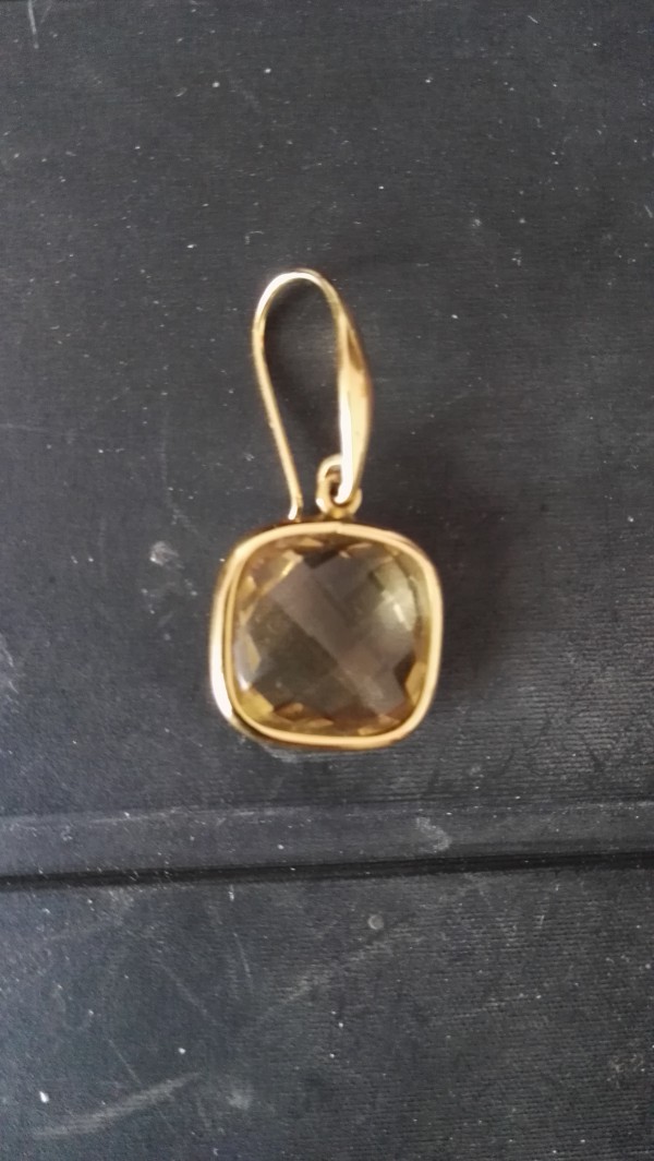 Perdu Boucle d'oreille En Or avec pierre de cristal de roche