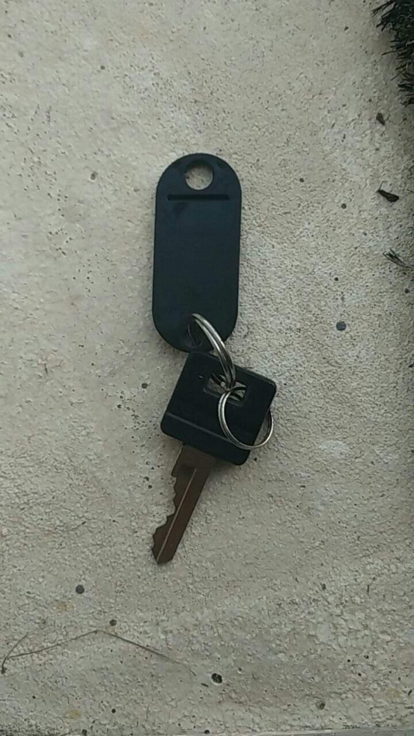 Clé de cadenas trouvée, Joué-les-Tours